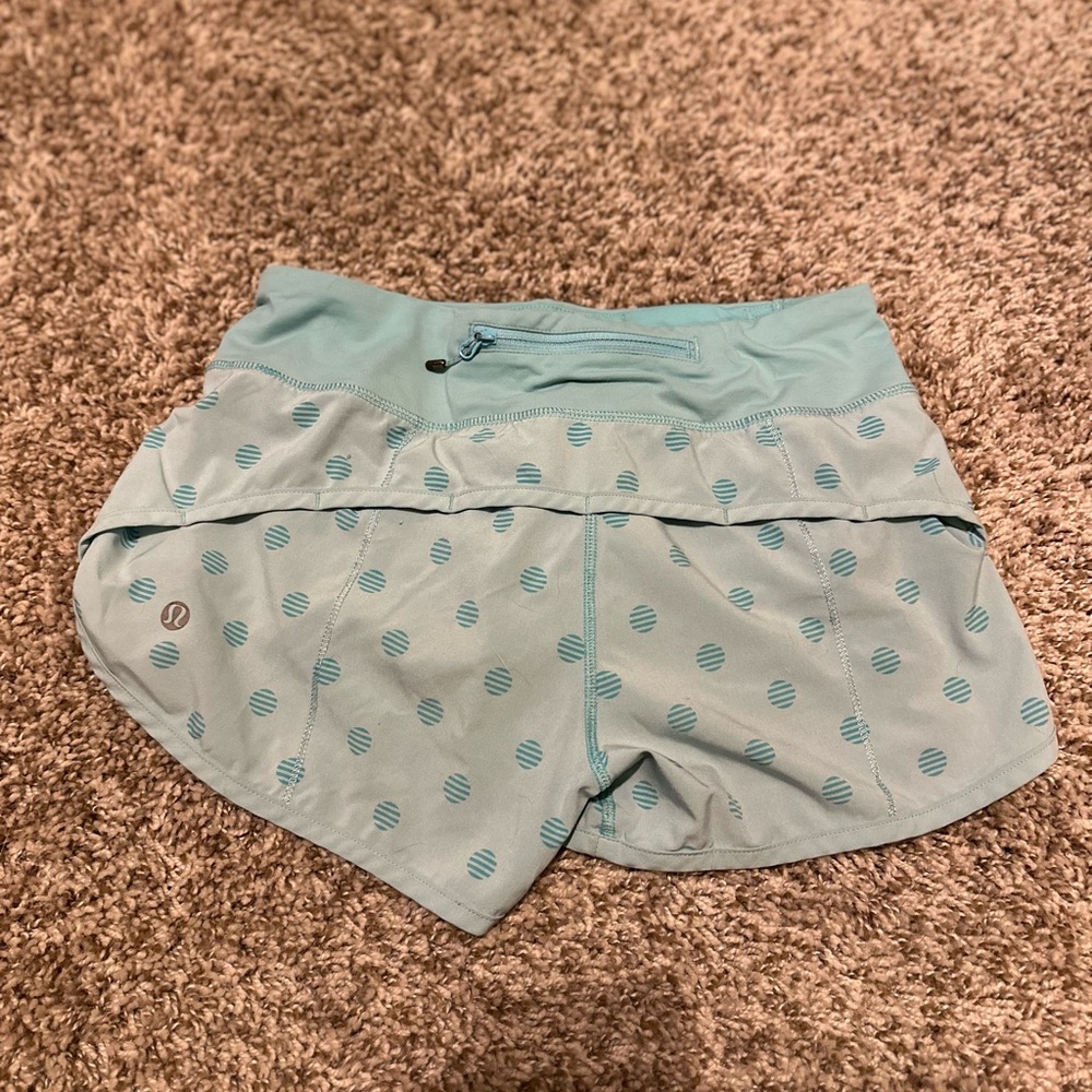 Lululemon speed run shorts
